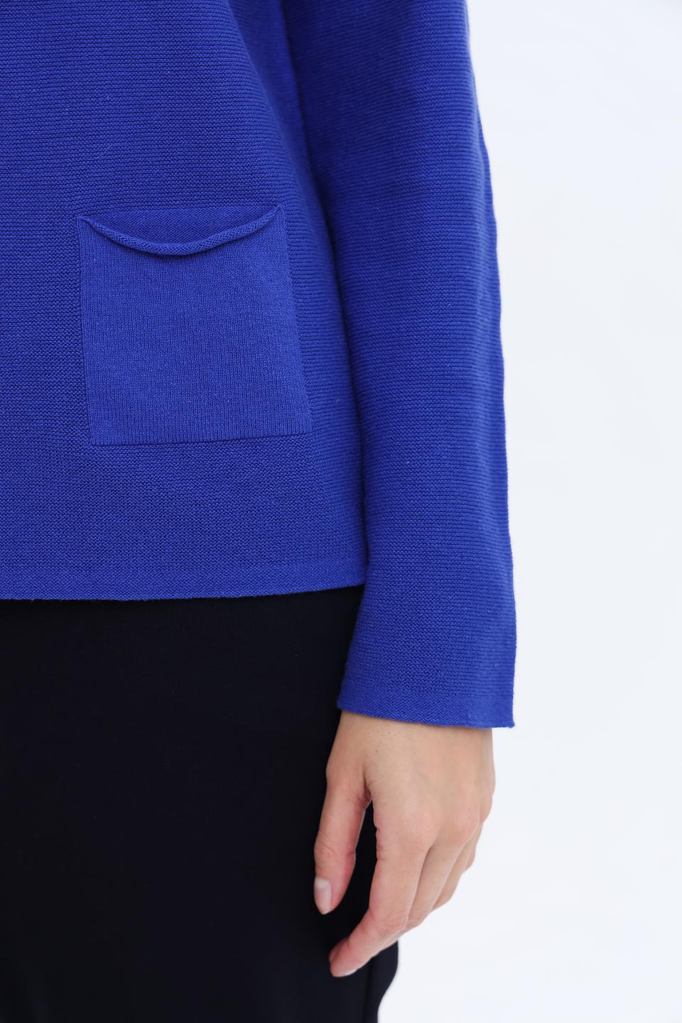 Пуловер Oui синий с карманом