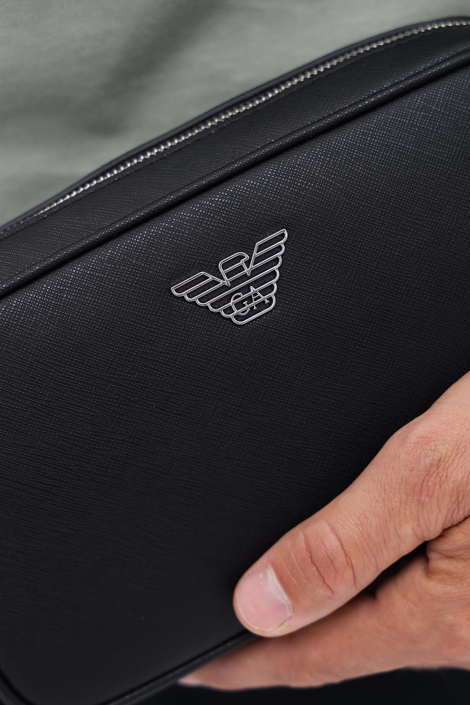 Несессер Emporio Armani чёрный