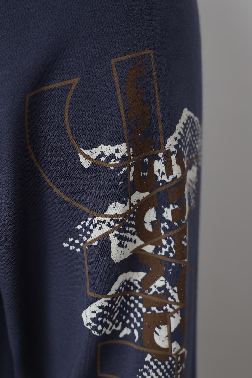 Лонгслив Lebek с принтом