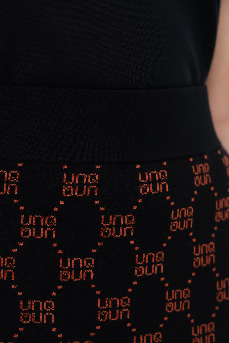 Юбка UNQ с логотипом