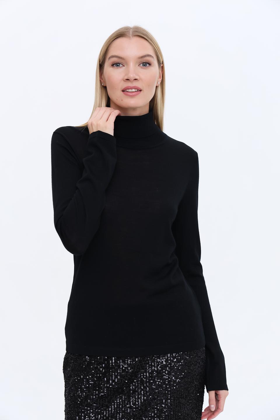 Водолазка UNQ чёрная шерсть