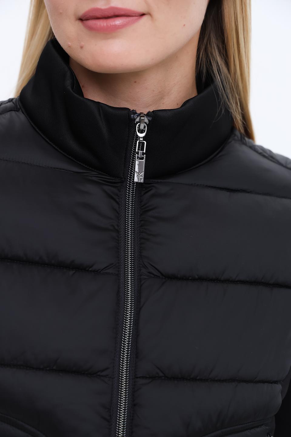 Жакет Monari чёрный стеганый