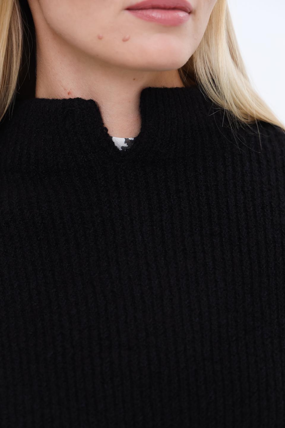 Жилет Monari чёрный вязаный