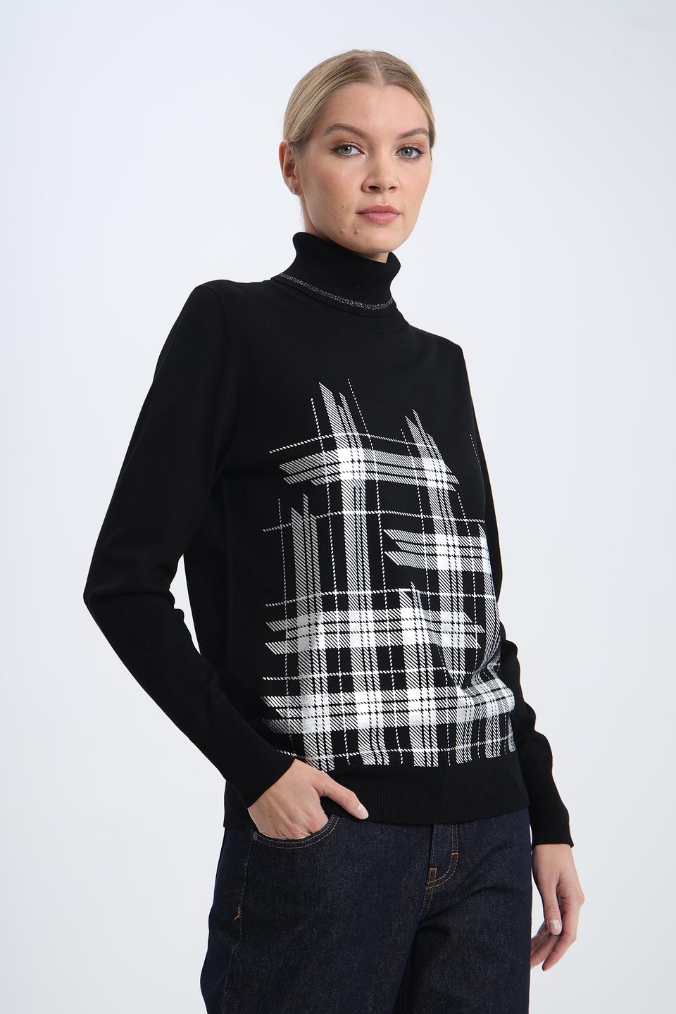 Пуловер Pezzo с клеткой чёрный