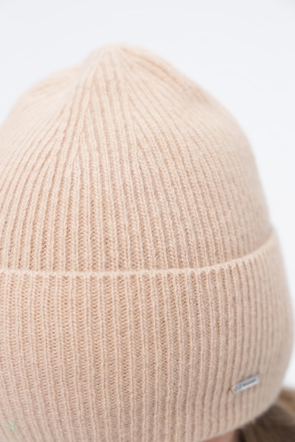 Шапка Wegener бежевая