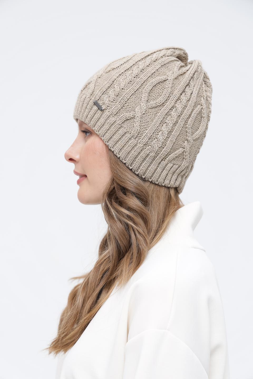 Шапка Wegener вязаная бежевая
