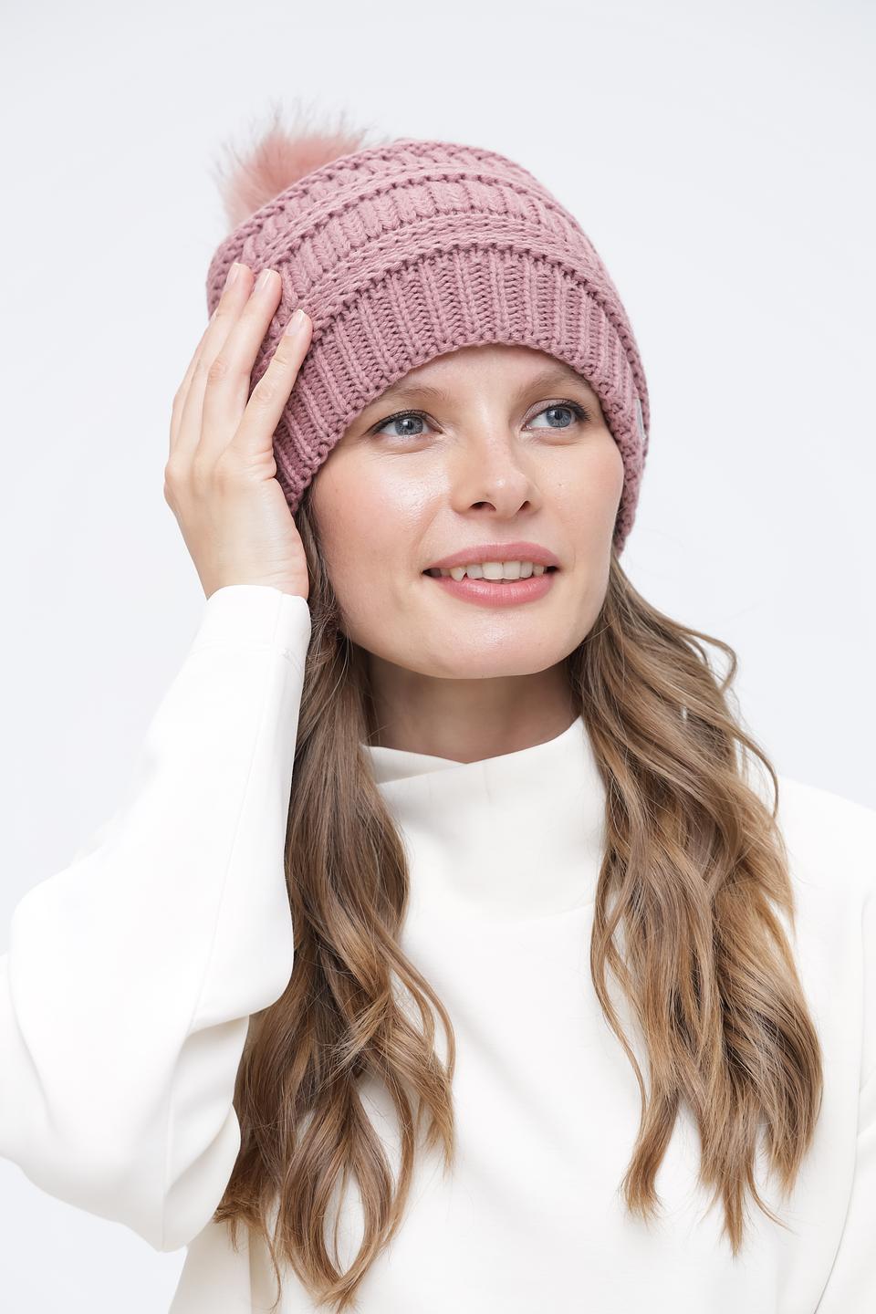 Шапка Wegener с помпоном пудрово-розовая