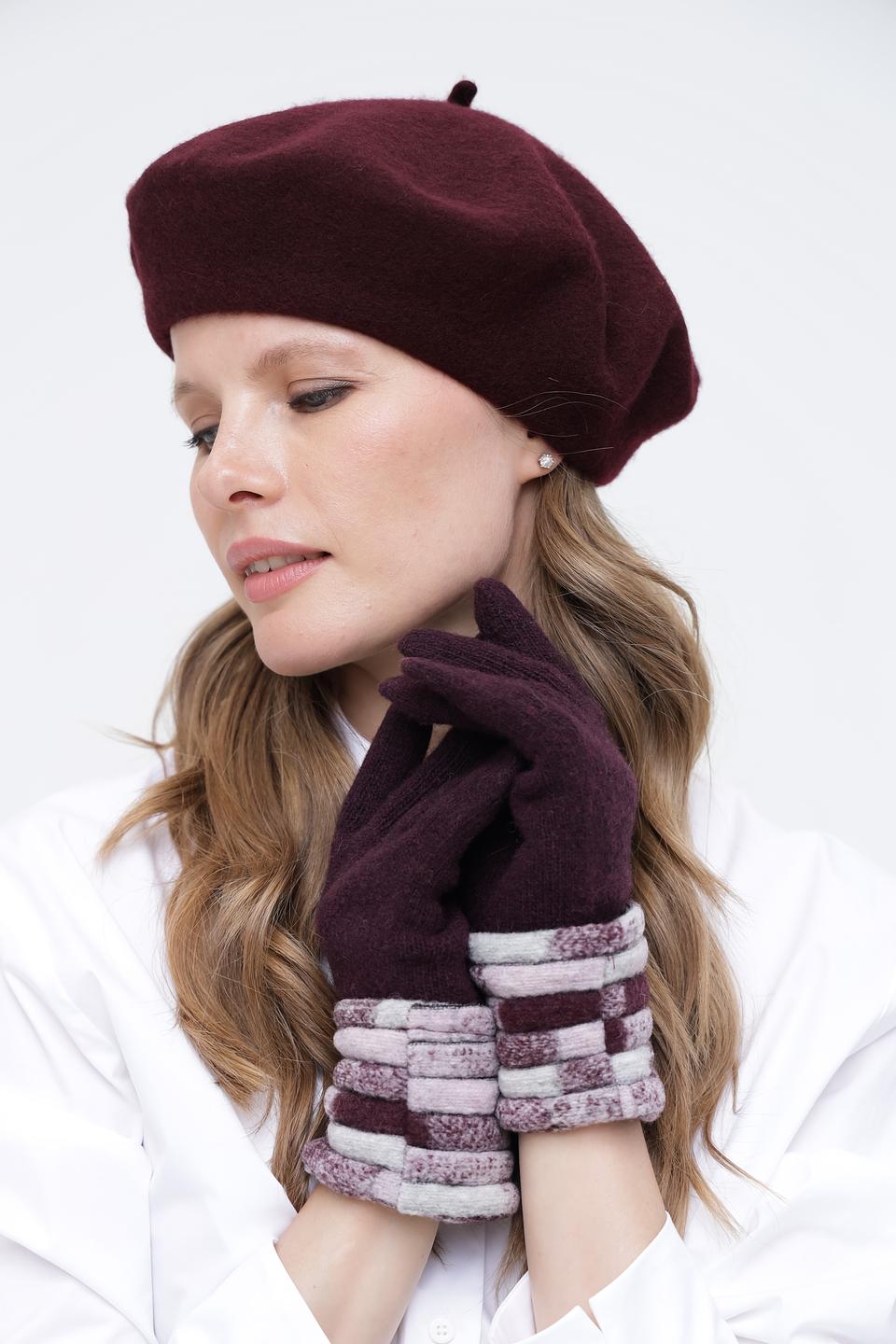 Перчатки Wegener с узором