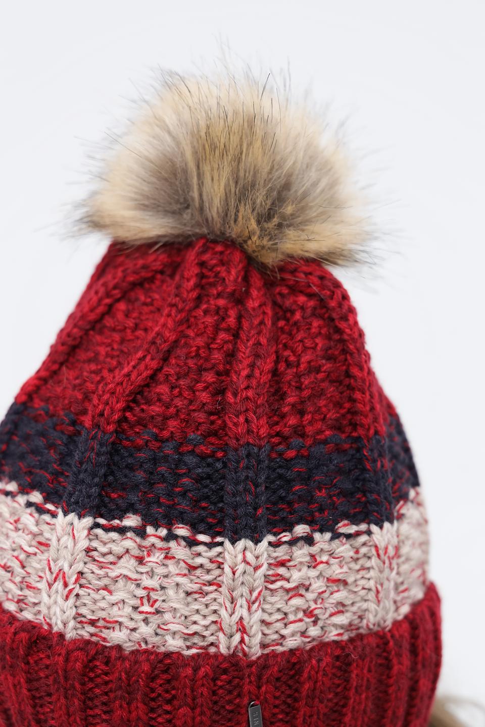 Шапка Wegener с помпоном