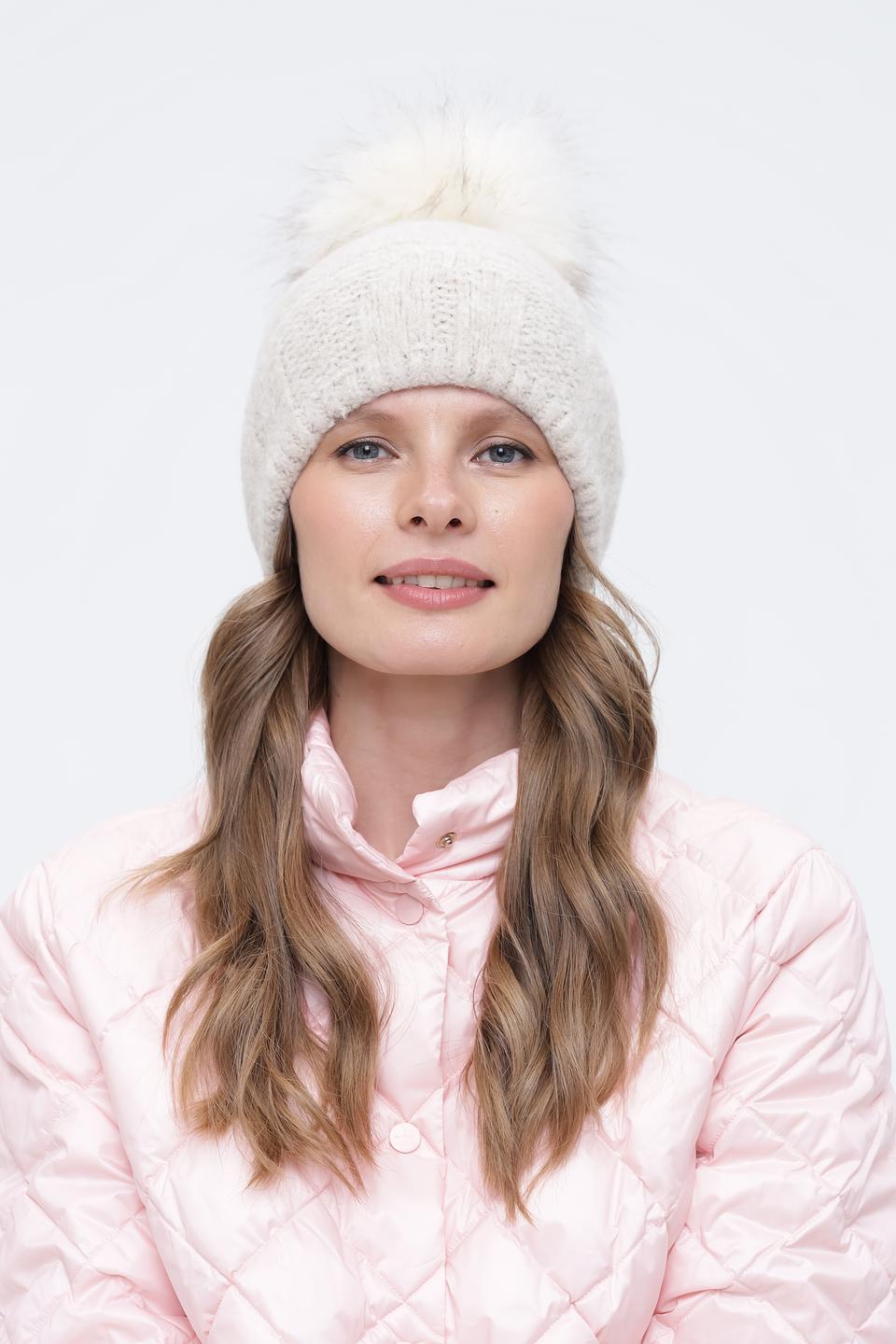 Шапка Bugatti с помпоном бежевая