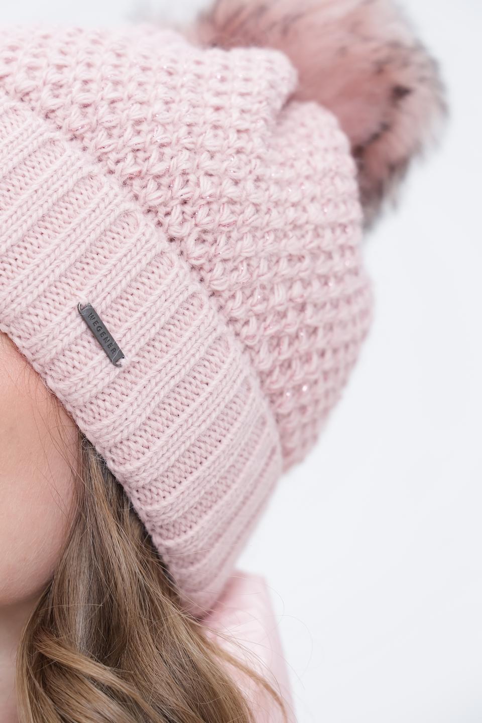 Шапка Wegener с помпоном пудрово-розовая