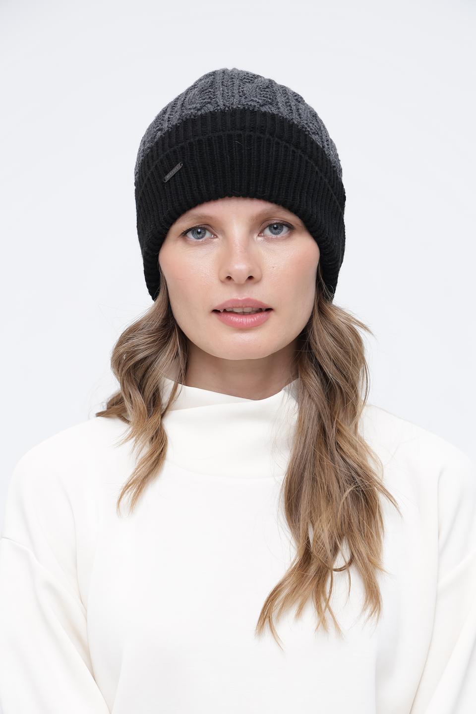 Шапка Wegener вязаная чёрно-серая