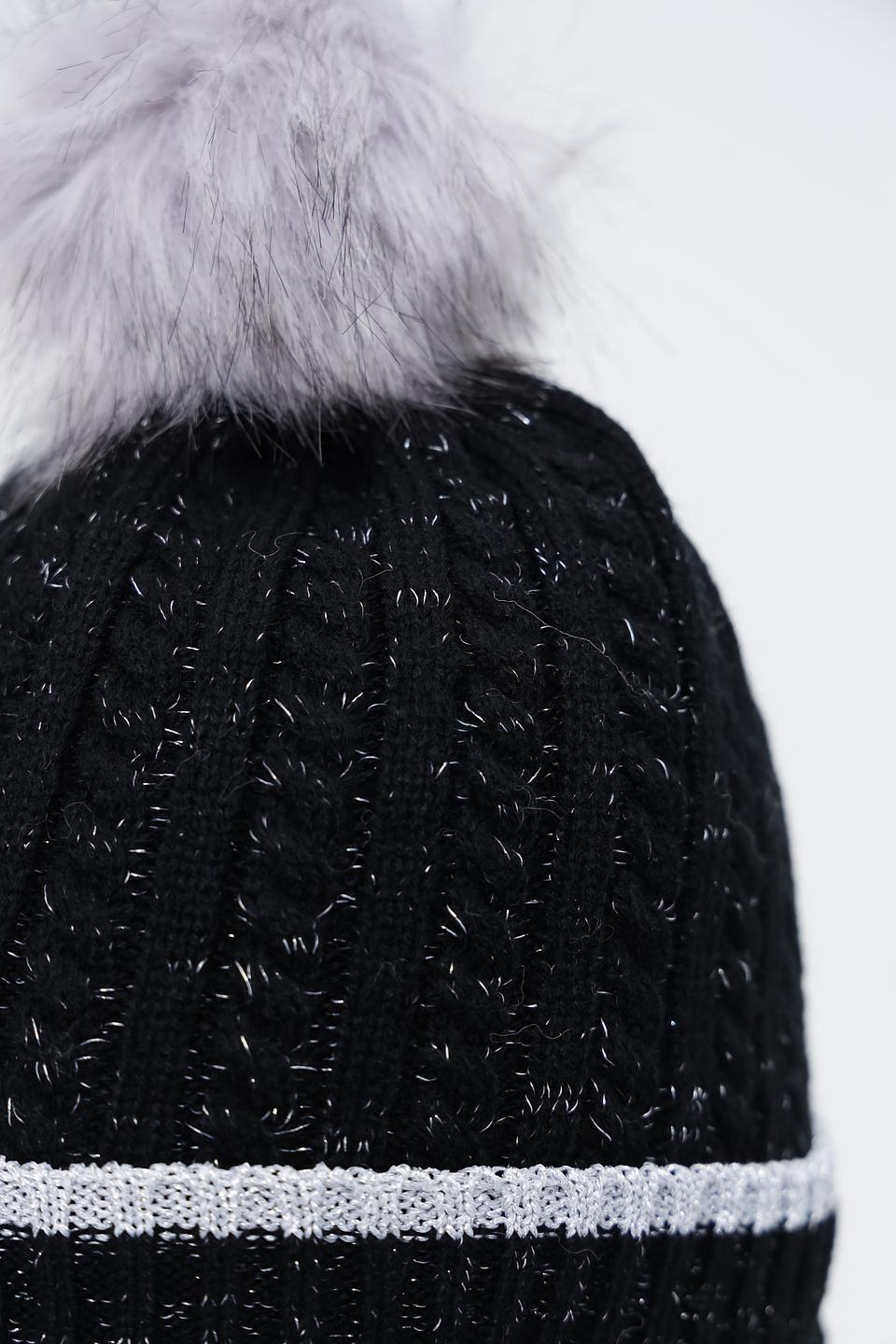 Шапка Wegener с помпоном чёрная