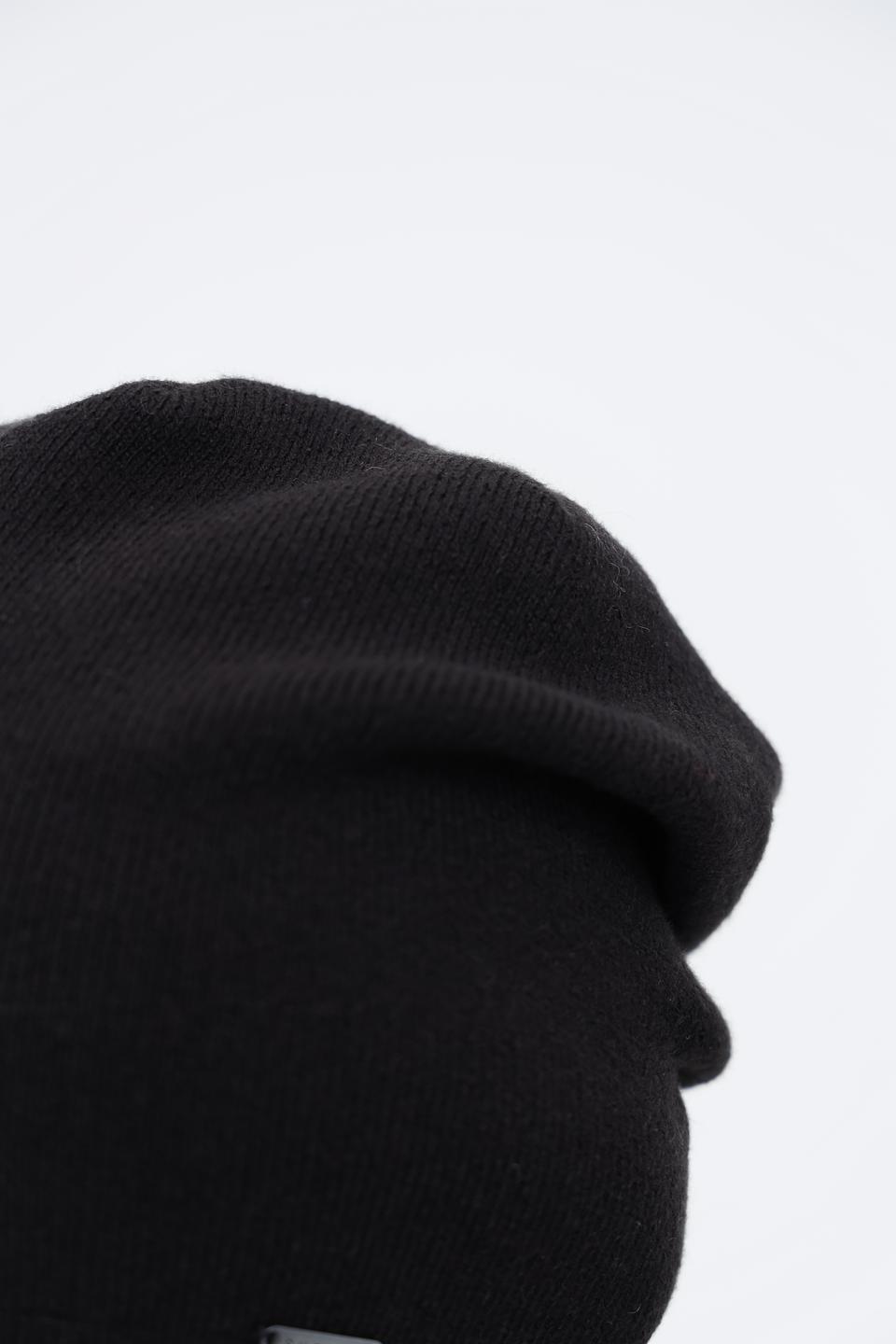 Шапка Bugatti чёрная