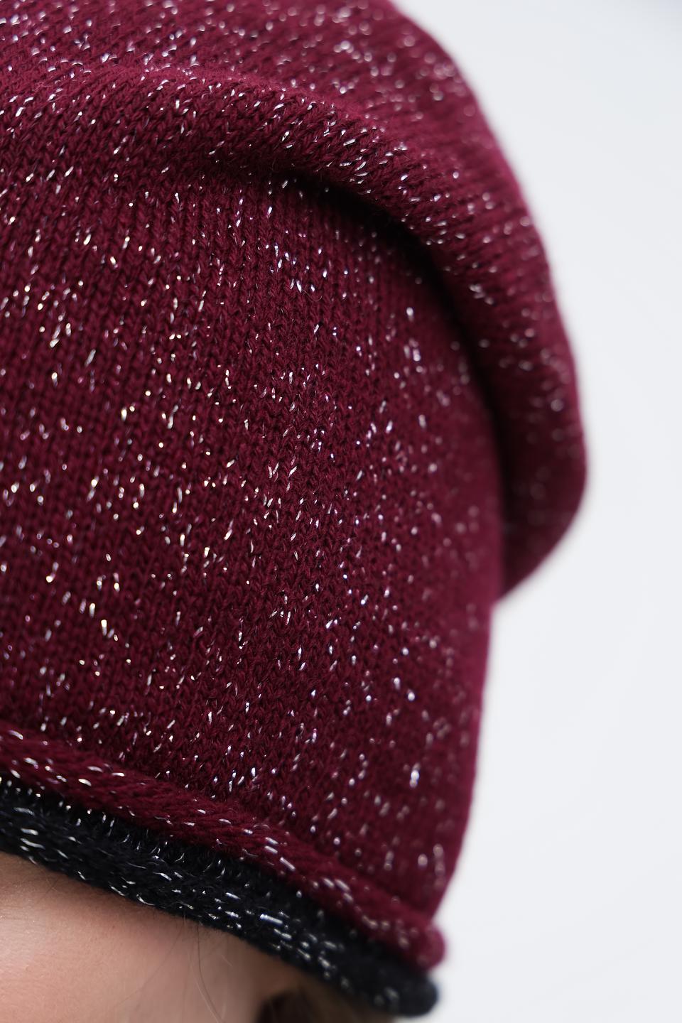 Шапка Wegener с блестками бордовая