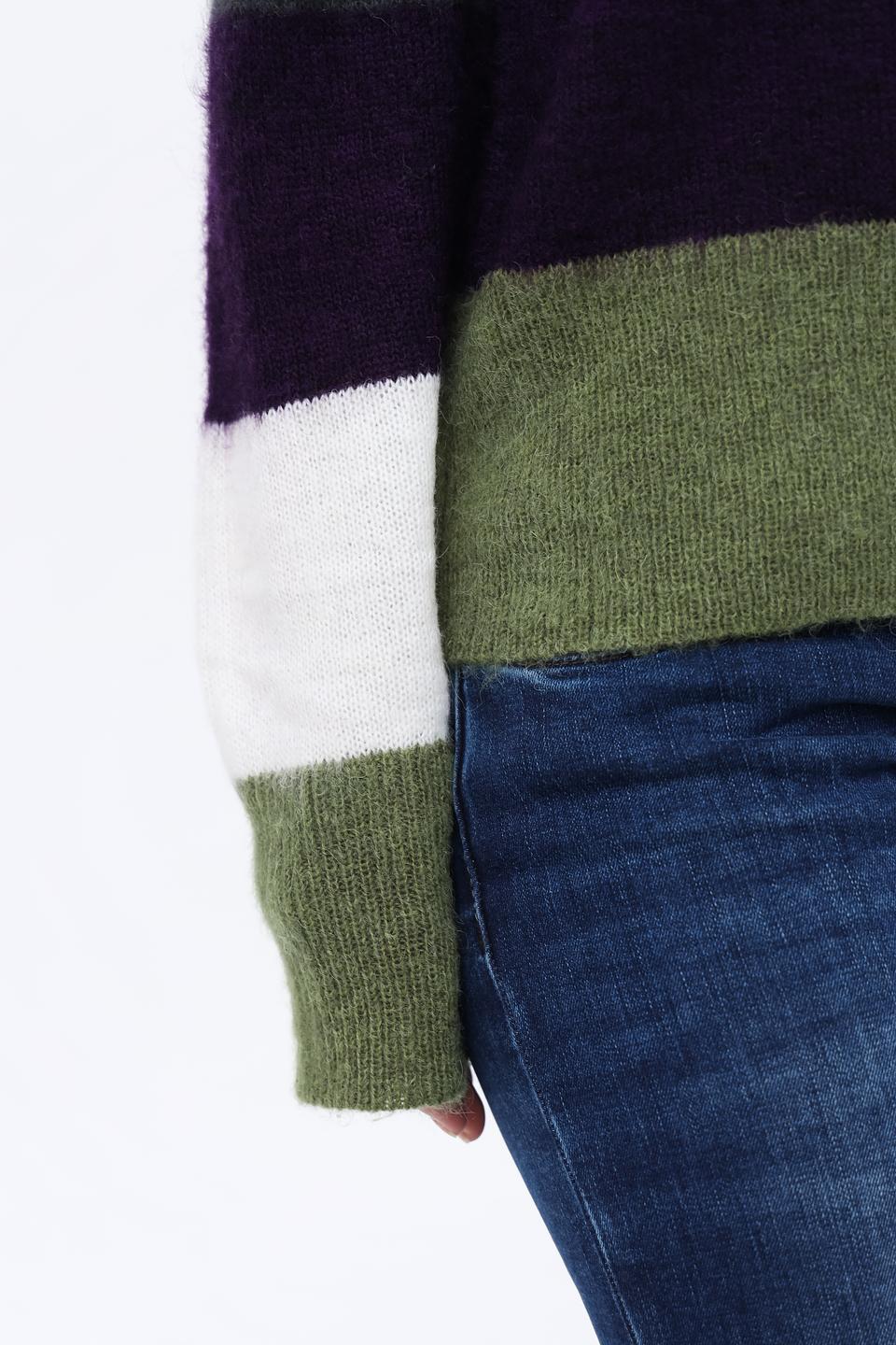 Пуловер UNQ в полоску