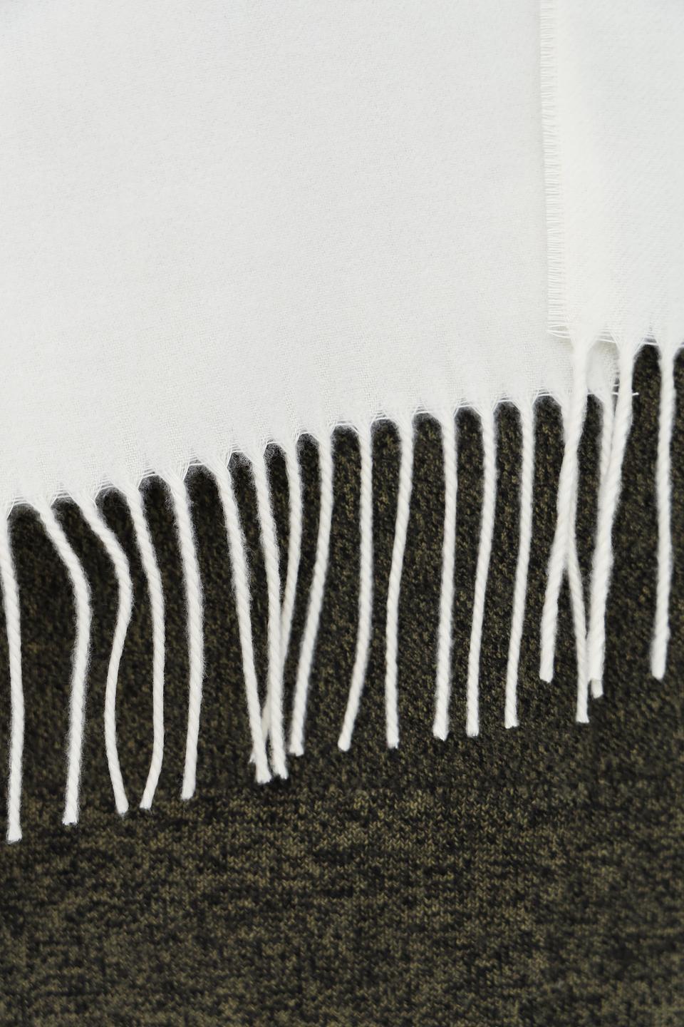 Шарф Fraas кремовый с бахромой