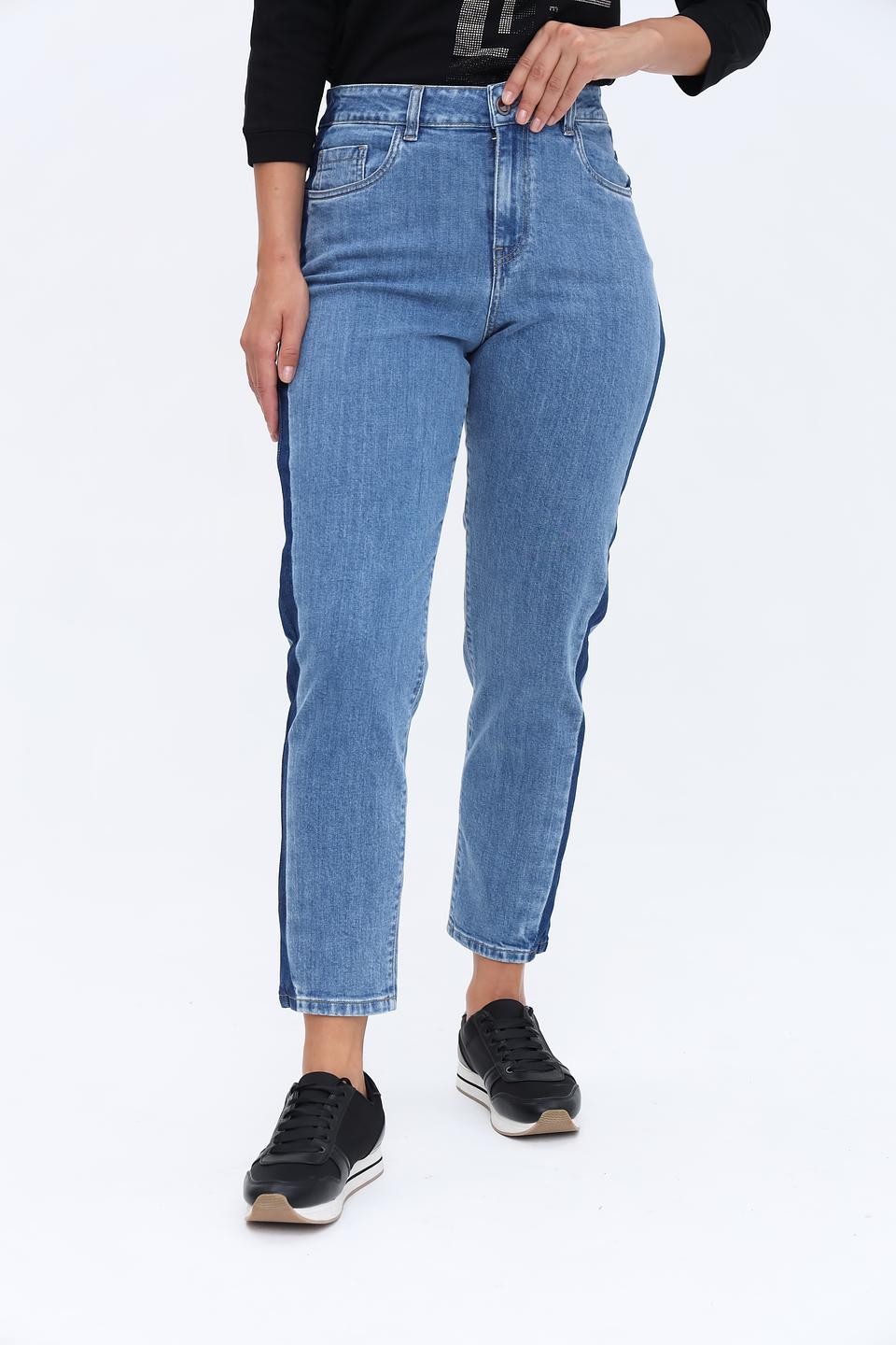 Джинсы UNQ с полосой