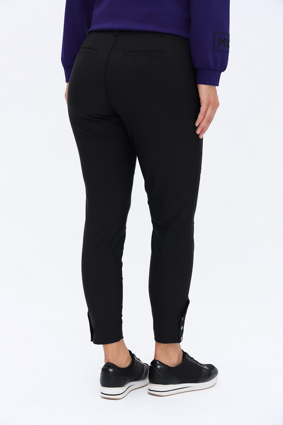 Брюки Monari чёрные с карманами