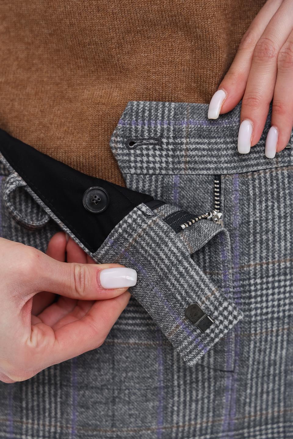 Брюки Circolo 1901 в клетку серые