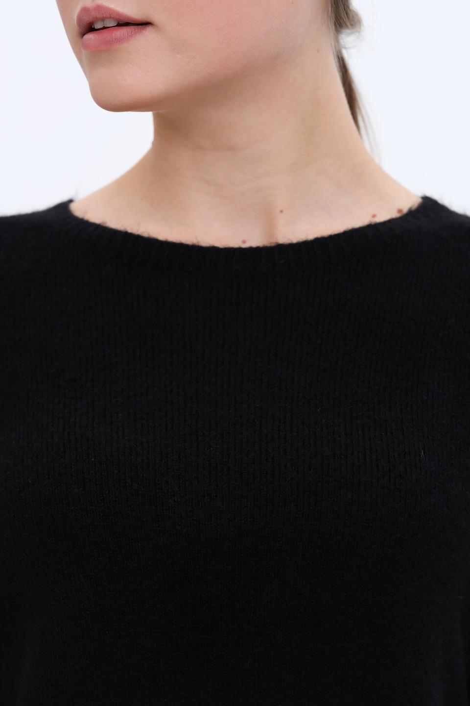 Пуловер Rich and Royal чёрный