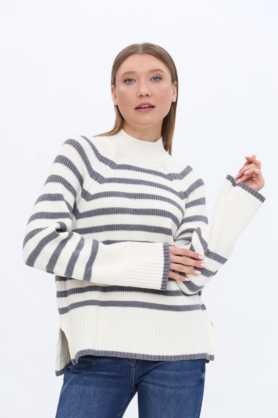 Пуловер Rich and Royal в полоску