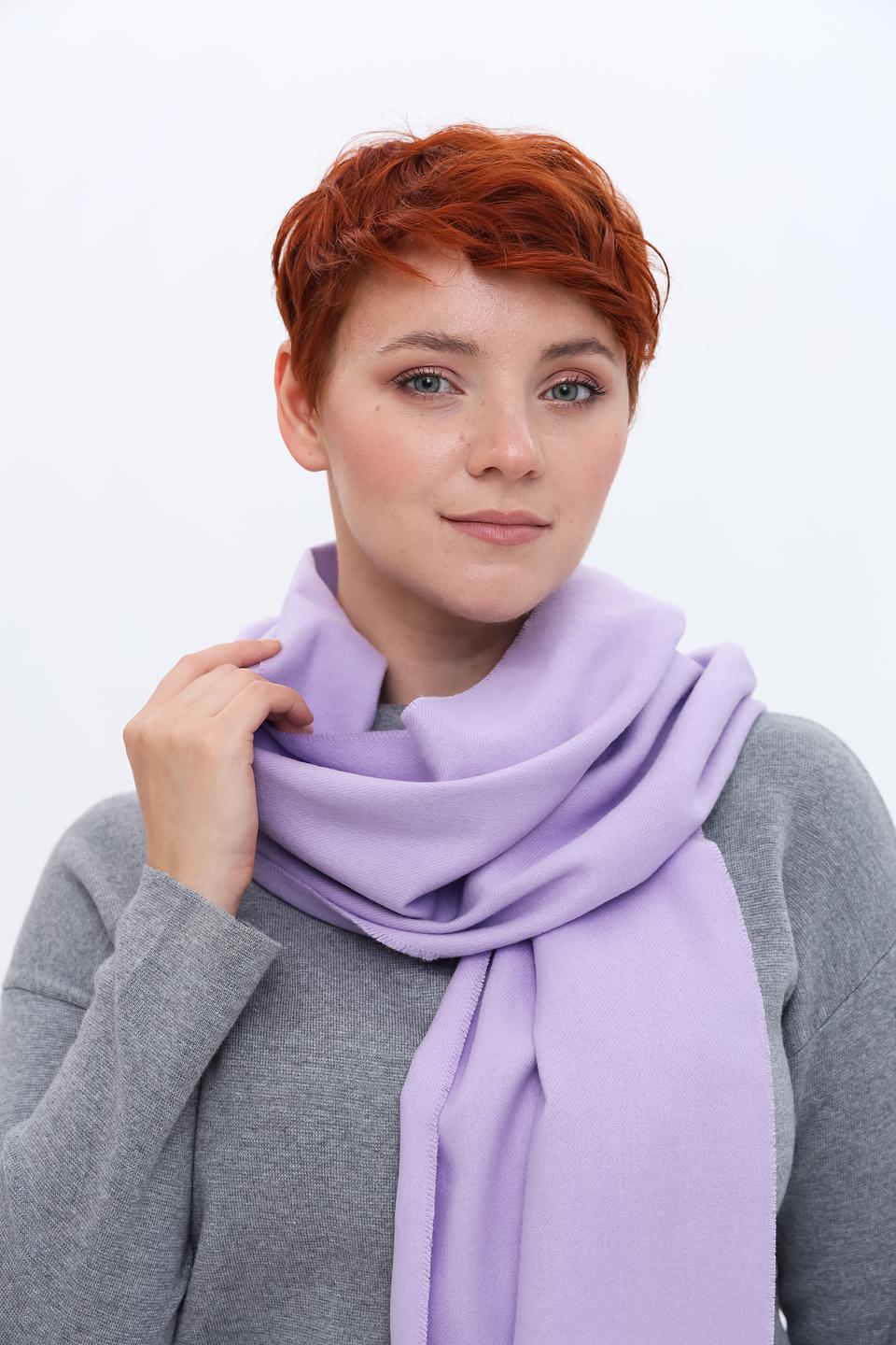 Шарф Fraas лавандовый с бахромой