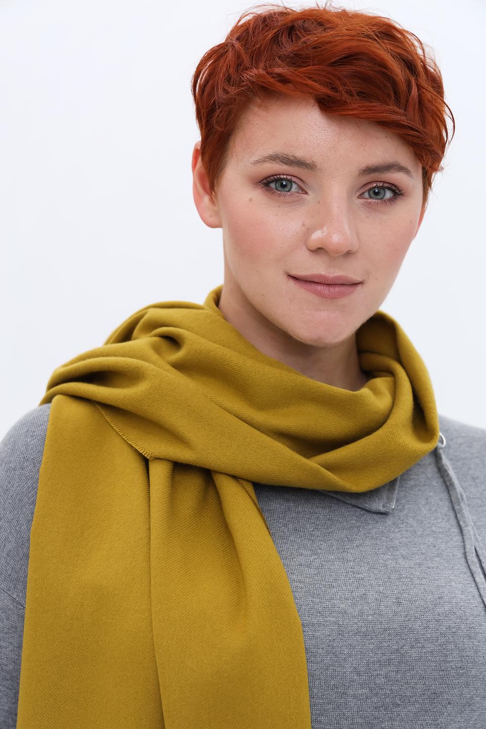 Шарф Fraas горчичный с бахромой