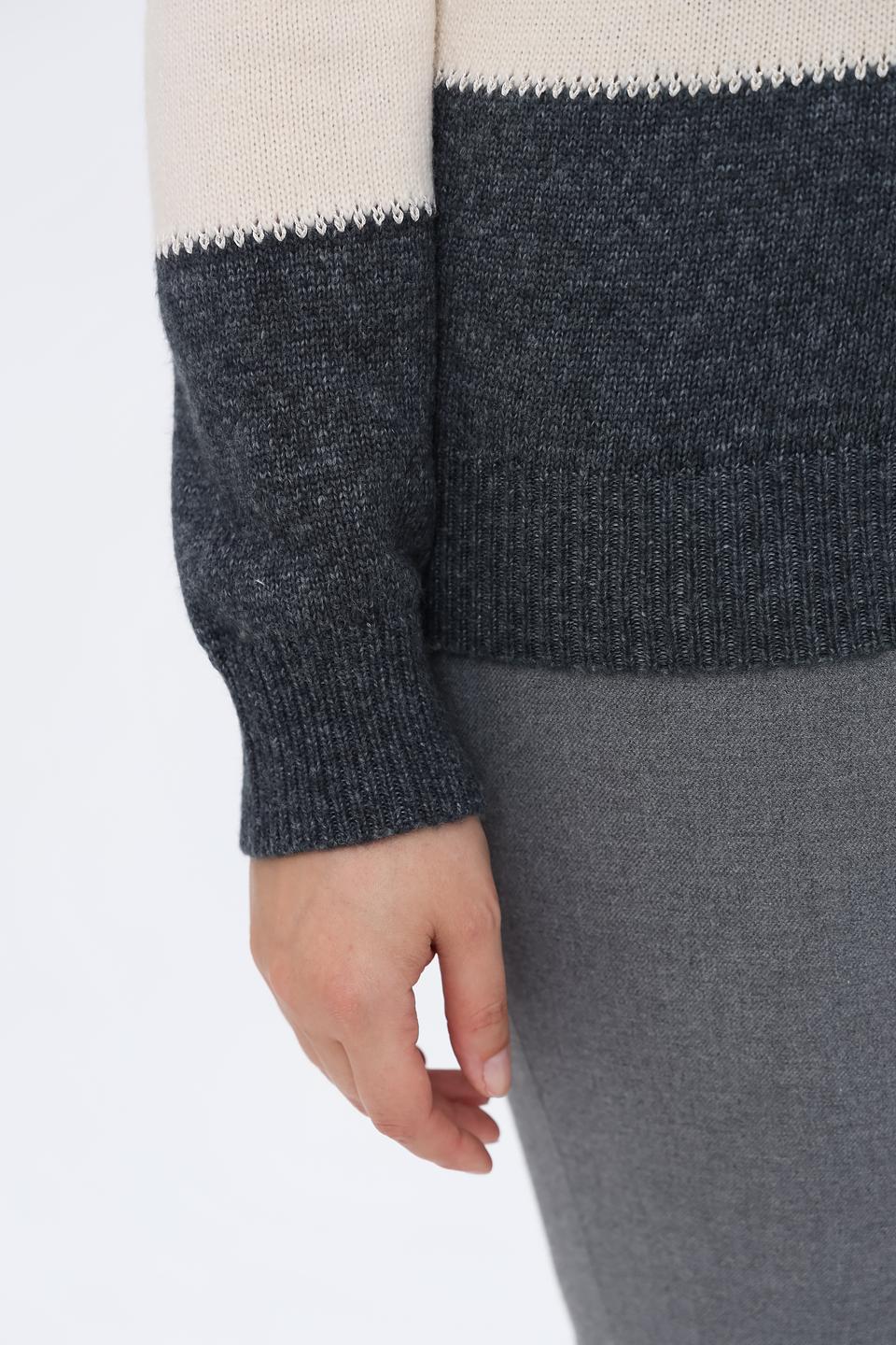 Пуловер Lebek в полоску бежевый