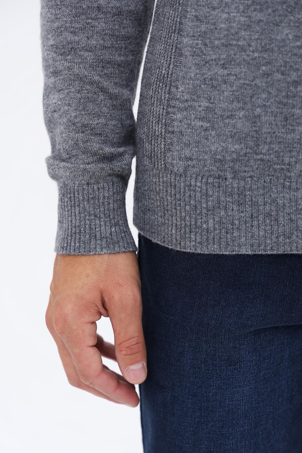 Джемпер Pezzo серый с налокотниками