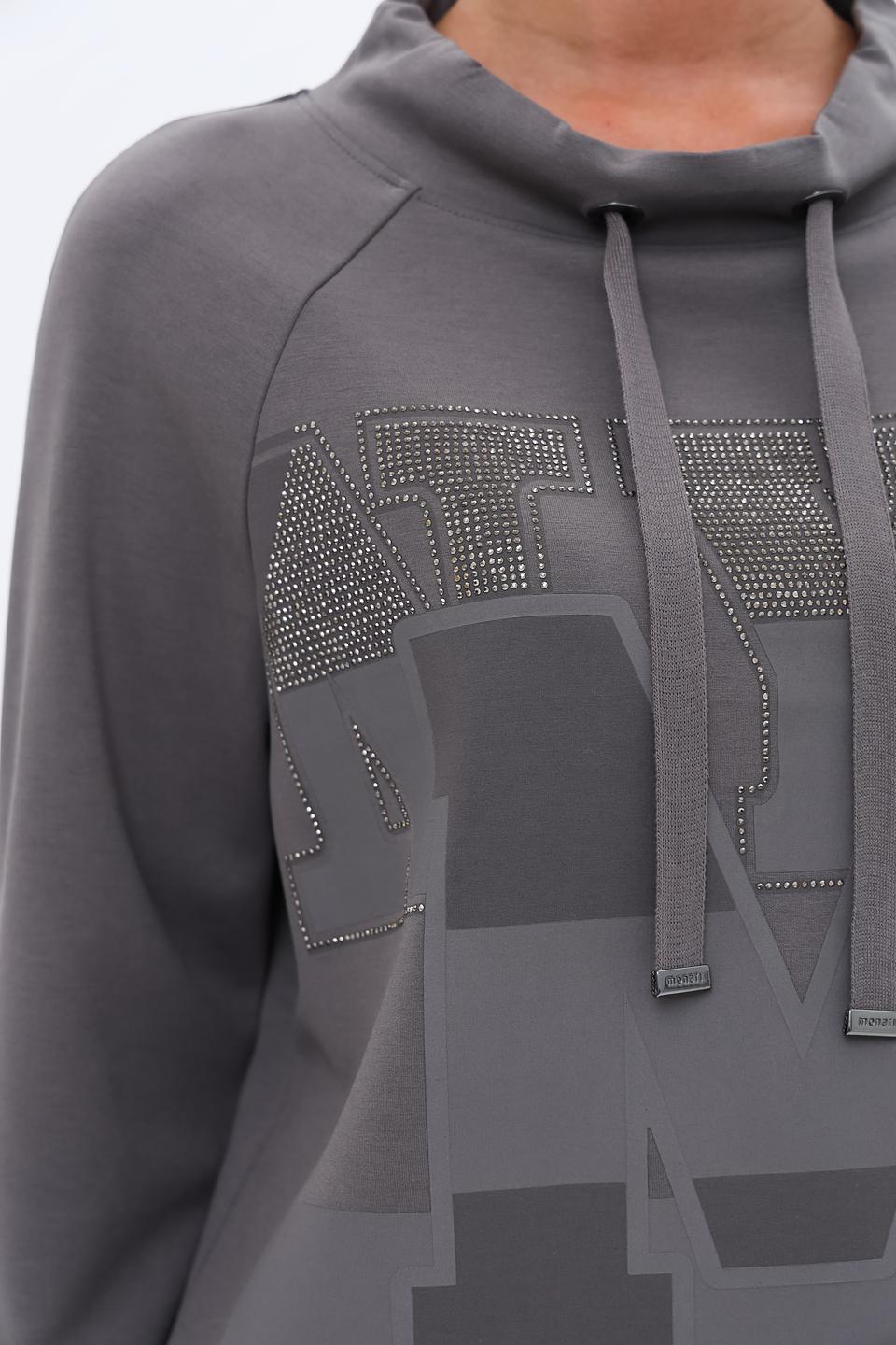 Пуловер Monari серый с декором