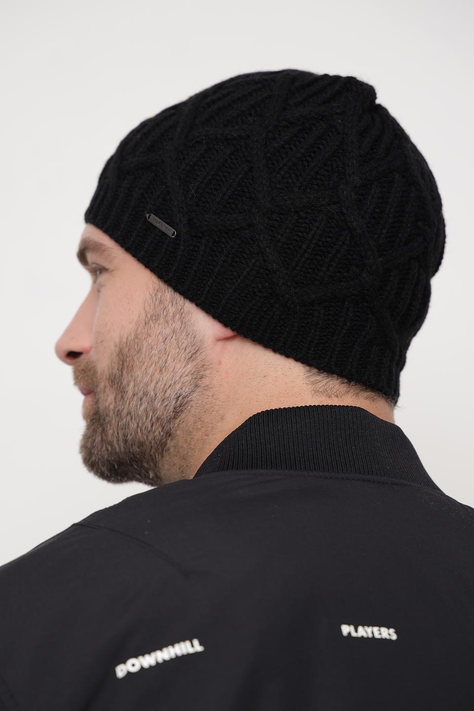 Шапка Wegener чёрная с косами