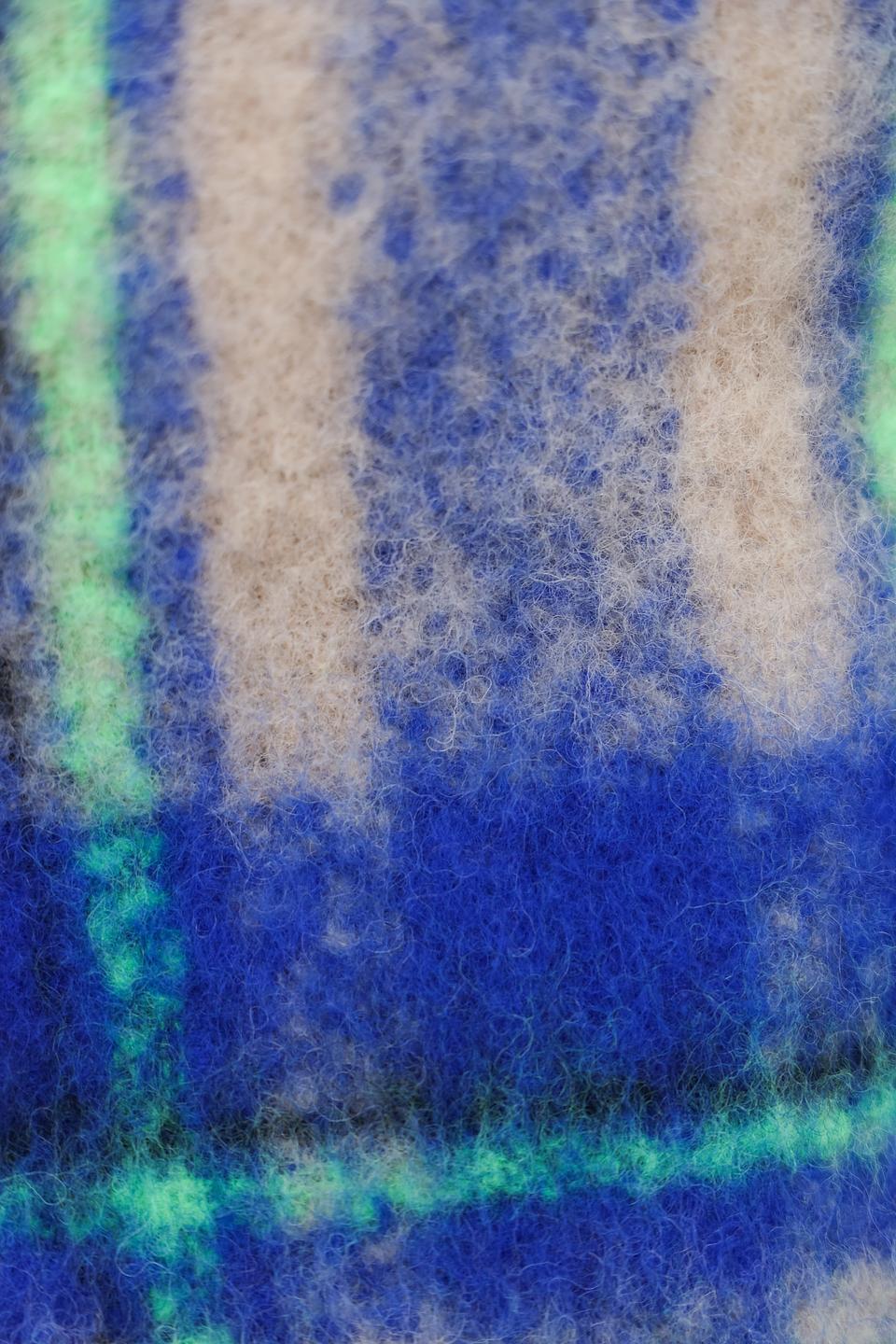 Шарф Oui в клетку синий