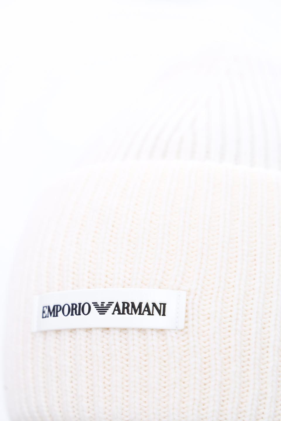 Шапка Emporio Armani белая