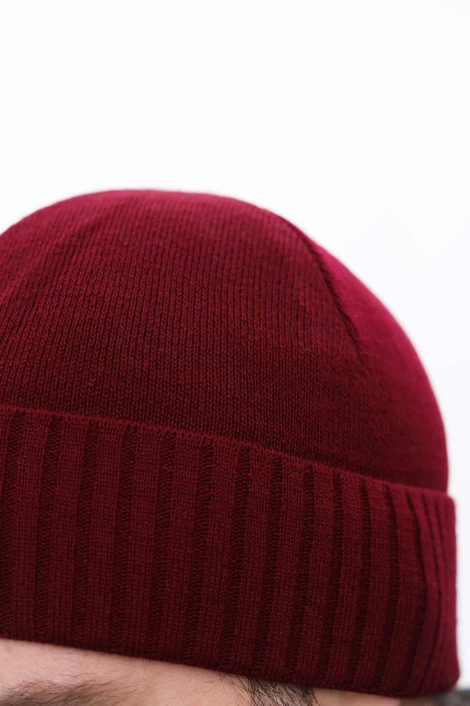 Шапка Marhatter бордовая