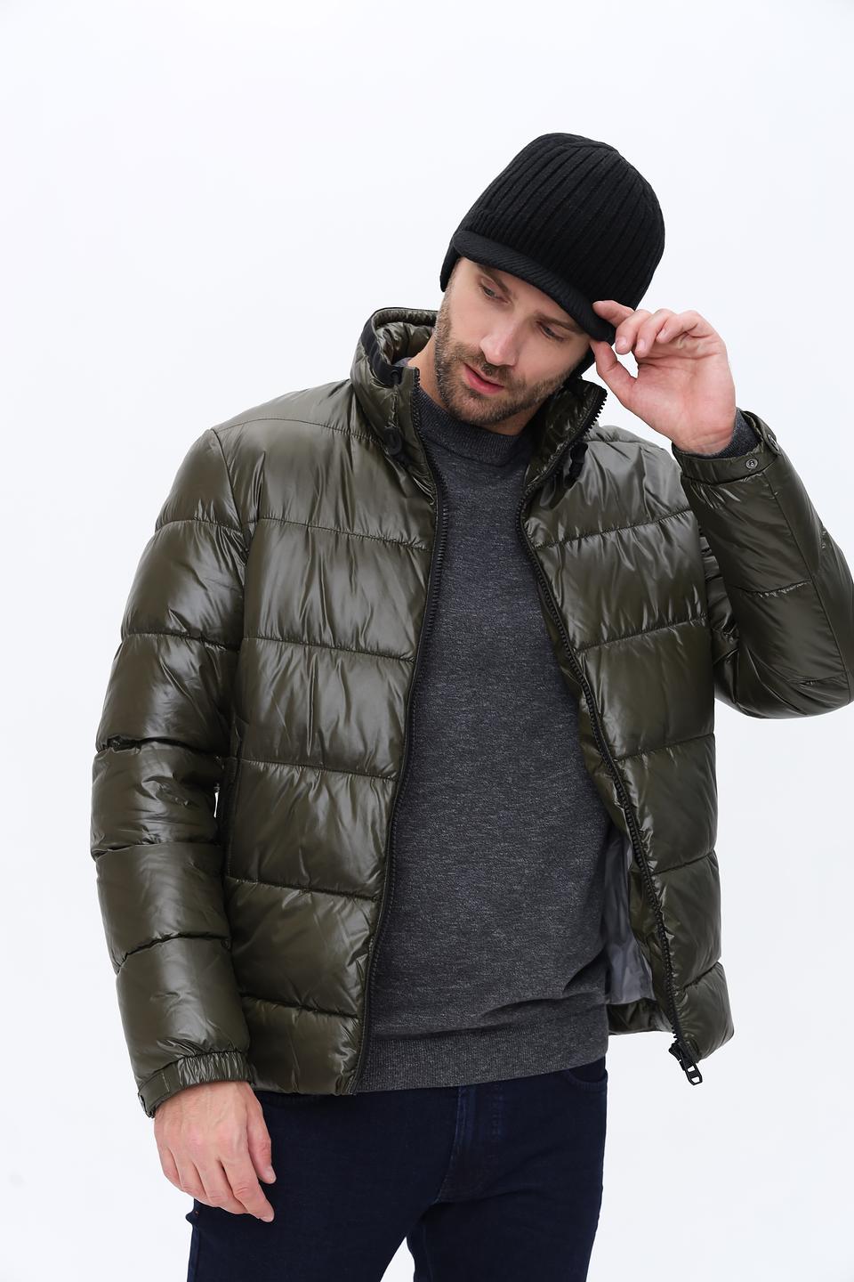 Бейсболка Marhatter чёрная