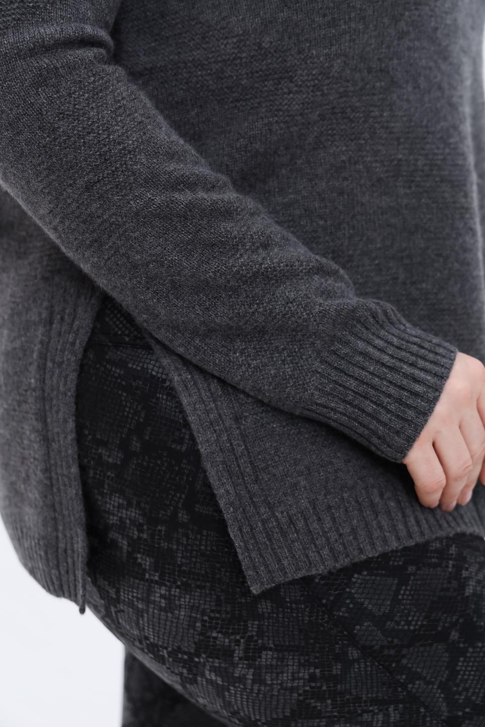 Пуловер Gerry Weber серый с горлом