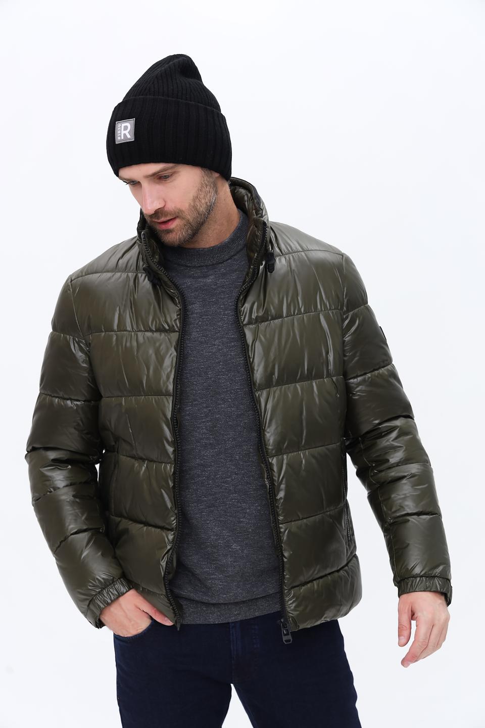 Шапка Roeckl чёрная с логотипом