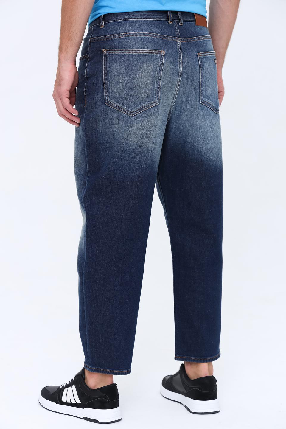 Джинсы Emporio Armani синие, свободный крой