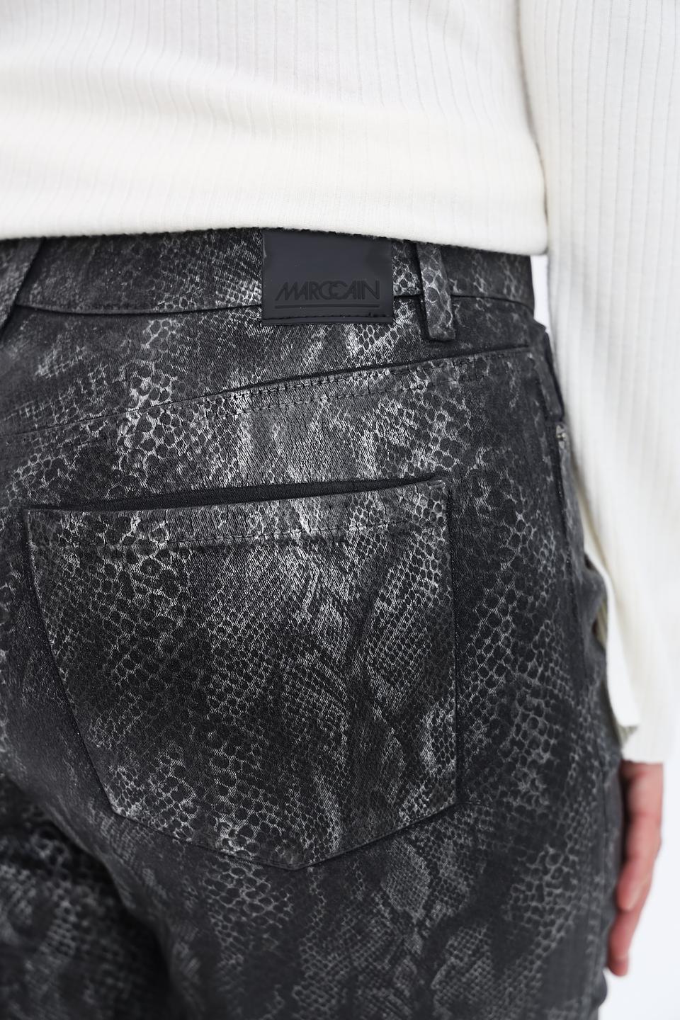 Джинсы Marc Cain с принтом reptile