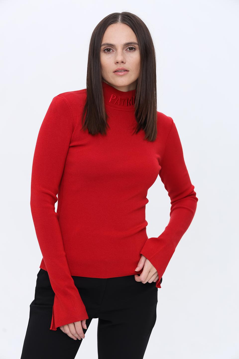 Джемпер Patrizia Pepe красный с разрезами