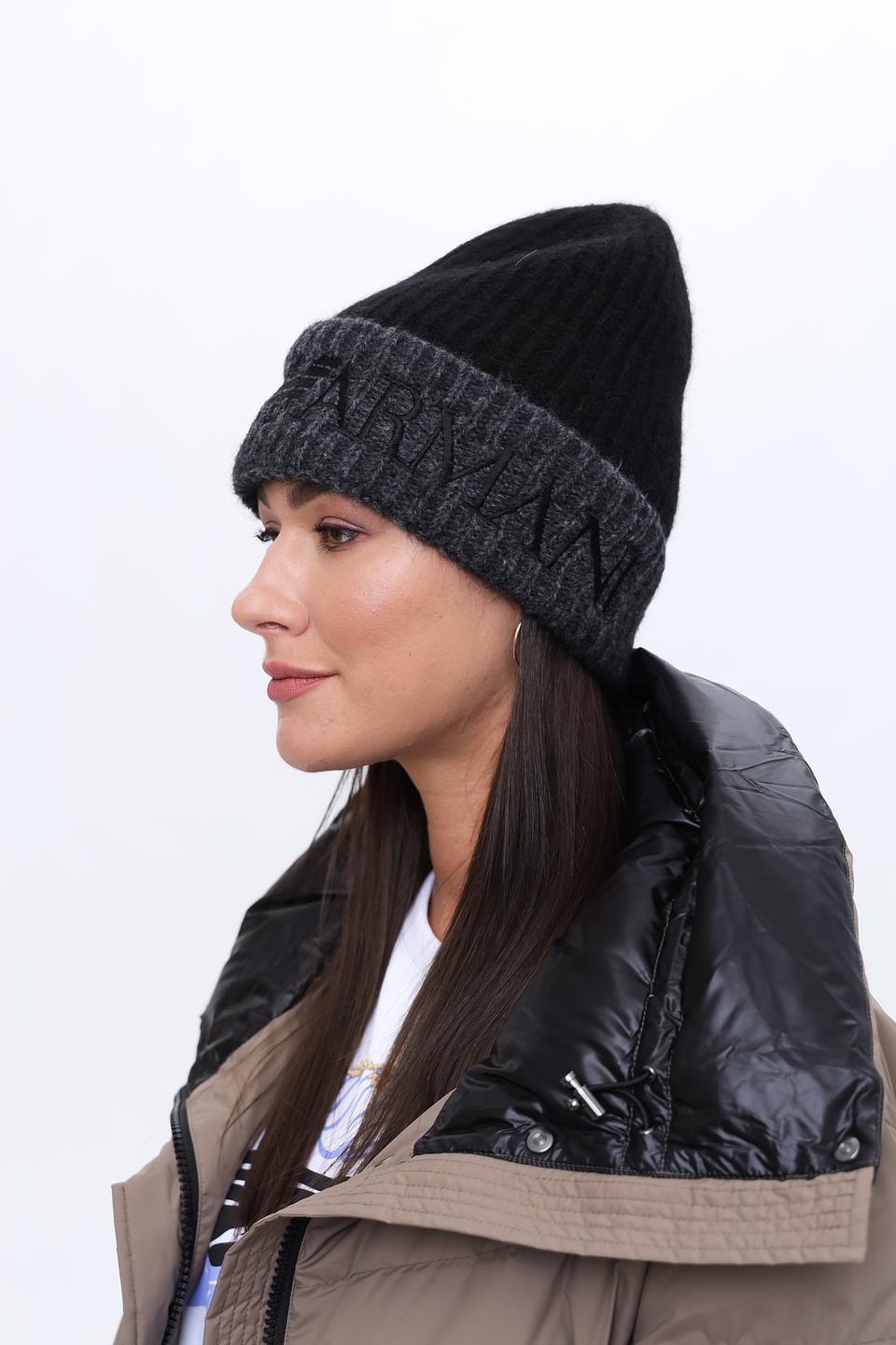 Шапка Emporio Armani чёрная с логотипом