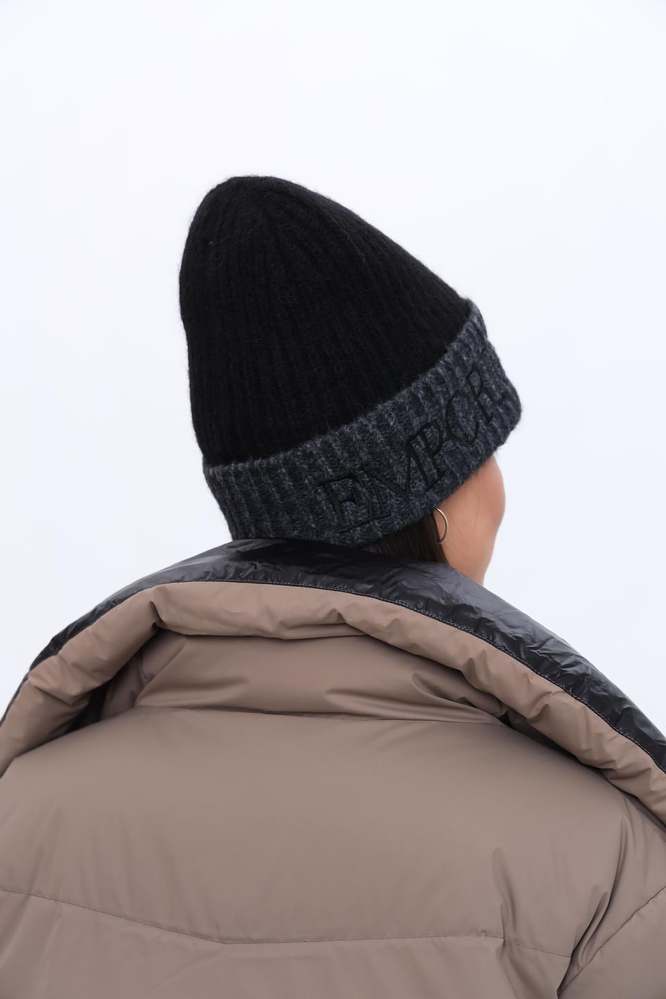 Шапка Emporio Armani чёрная с логотипом