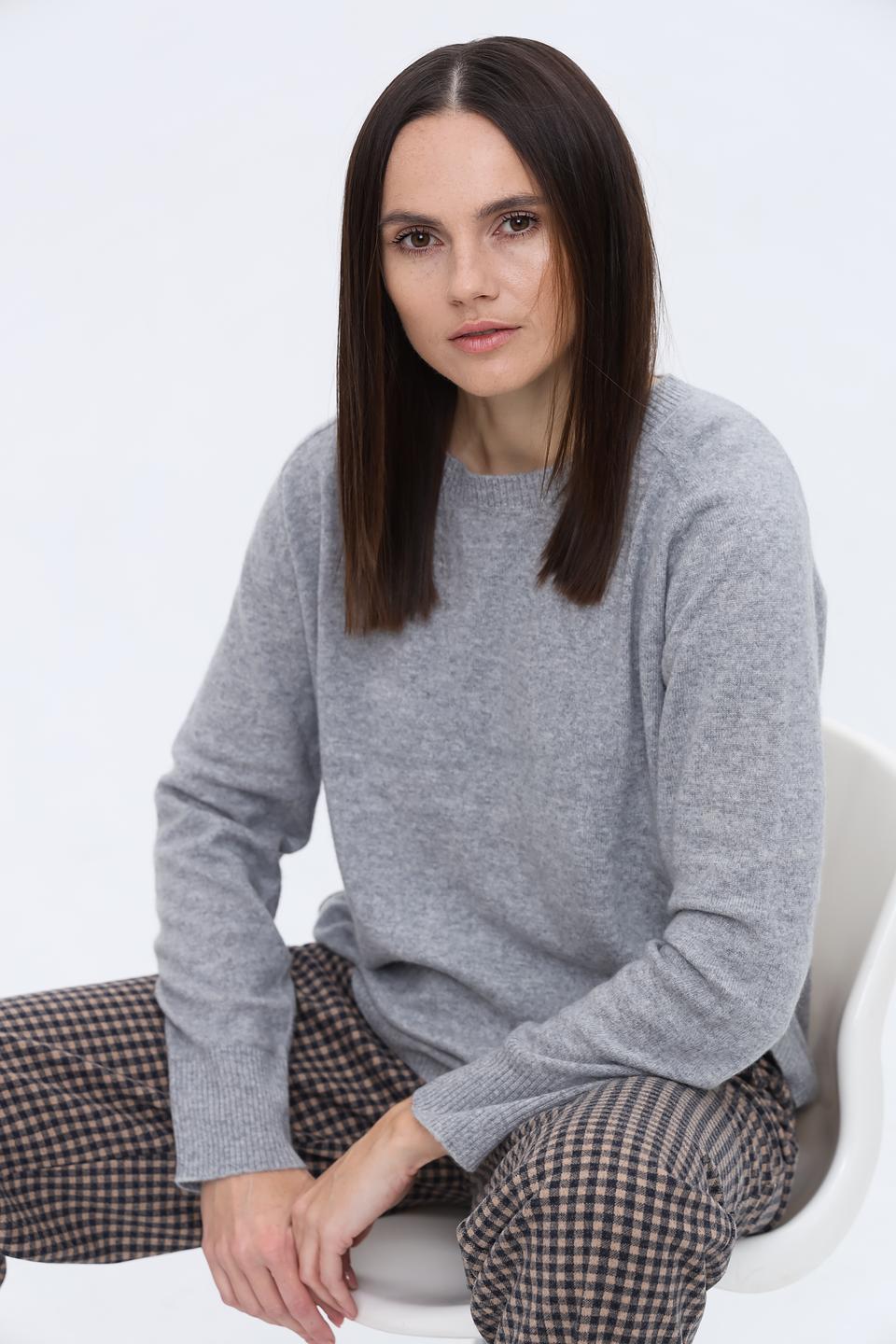 Пуловер Repeat кашемир серый