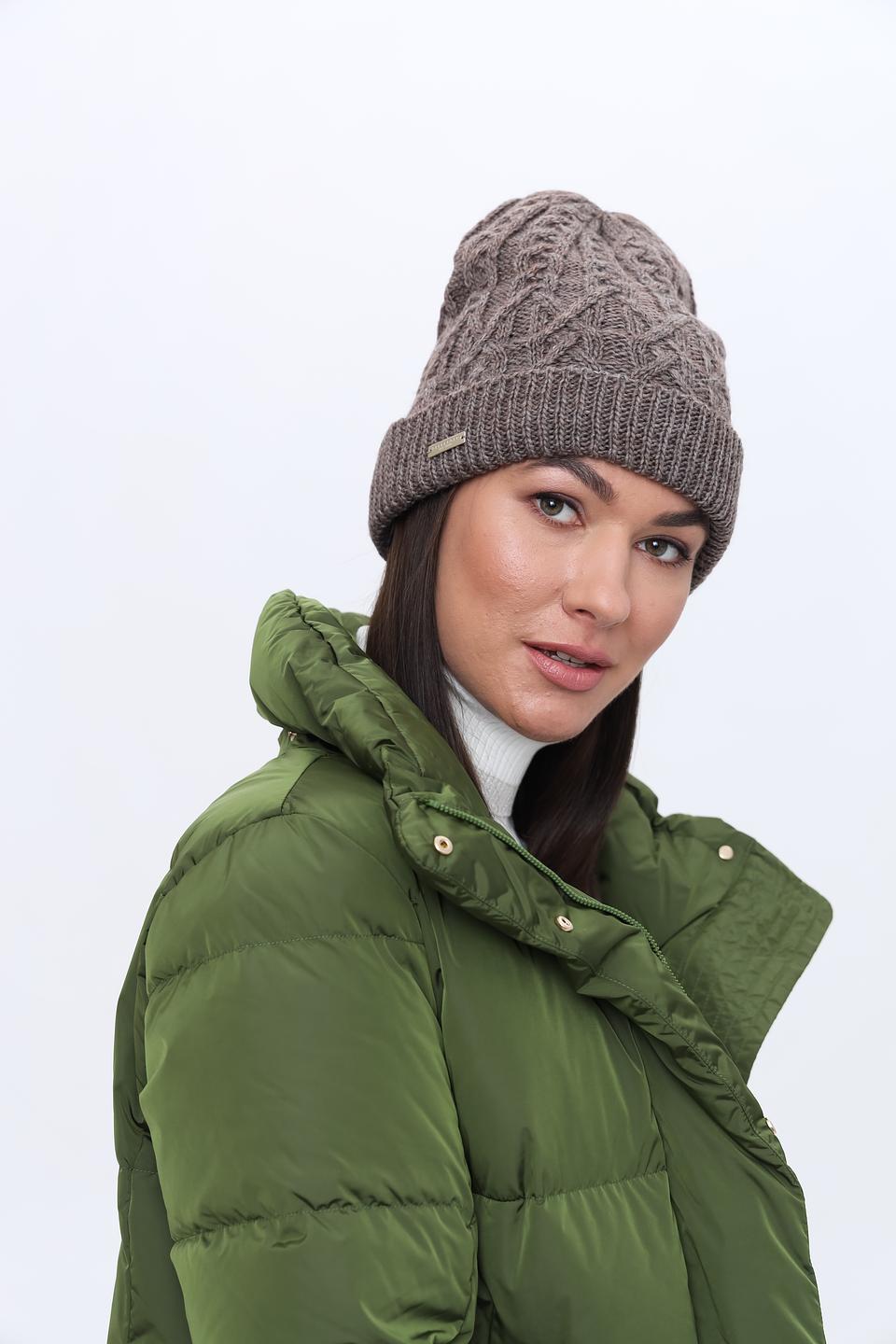 Шапка Seeberger с косами серая