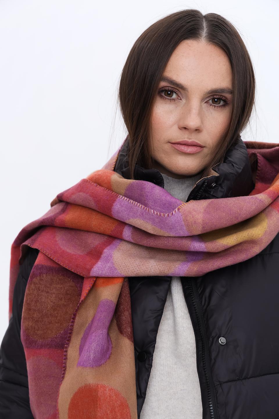 Шарф Fraas с геометрическим принтом