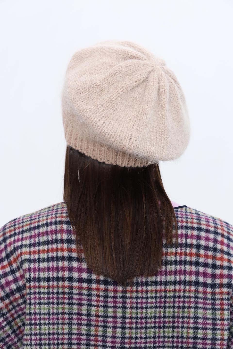 Берет Adel вязаный бежевый