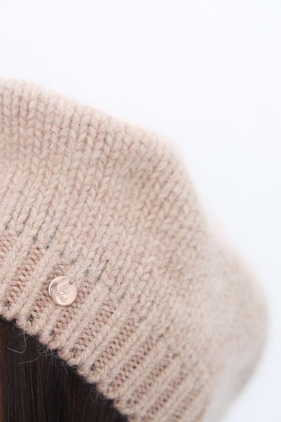 Берет Adel вязаный бежевый