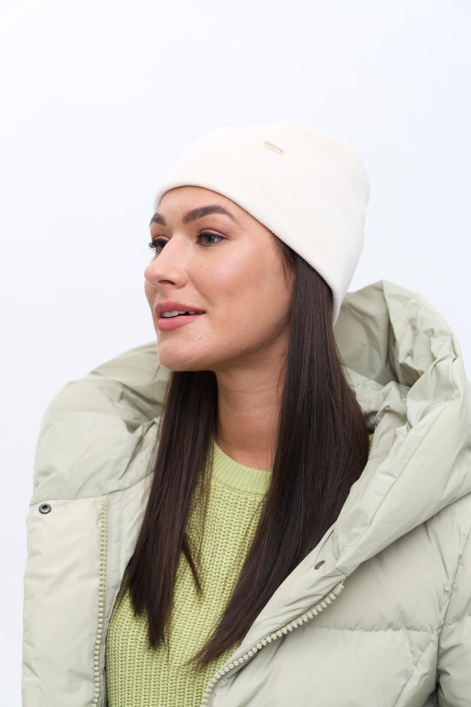 Шапка Adel базовый бежевый