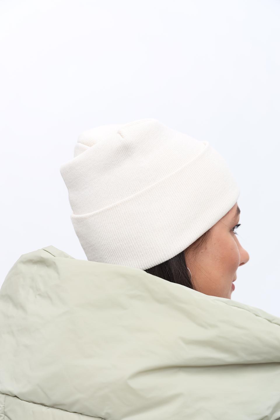 Шапка Adel базовый бежевый